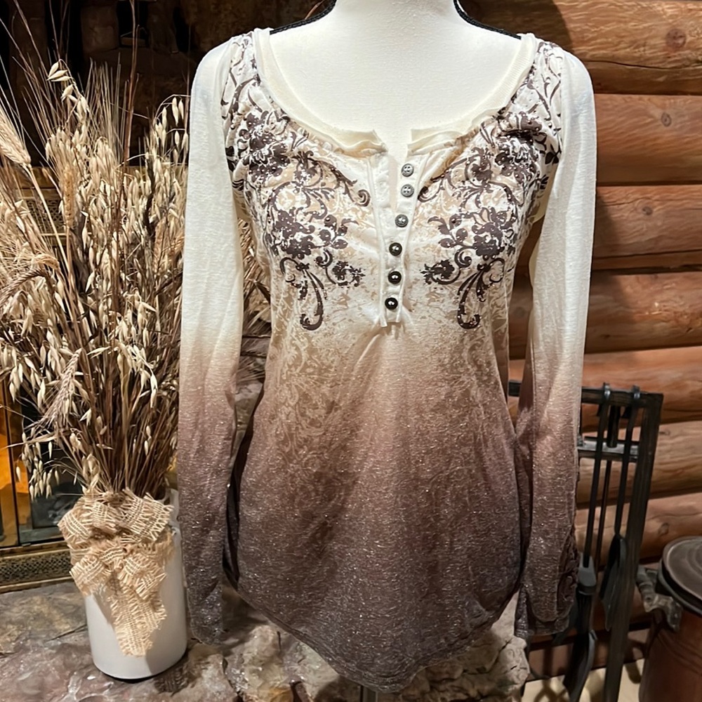 💚 NWT - Maurice’s Long Sleeve Top!